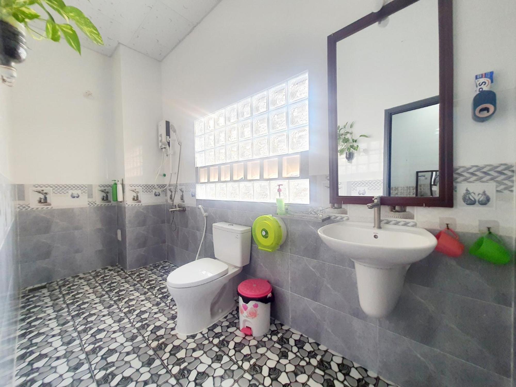 Homestay Khoa Chaudoc Чау Док Екстериор снимка